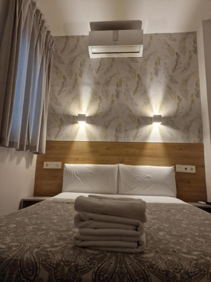 Hostal Esparteros Мадрид Экстерьер фото