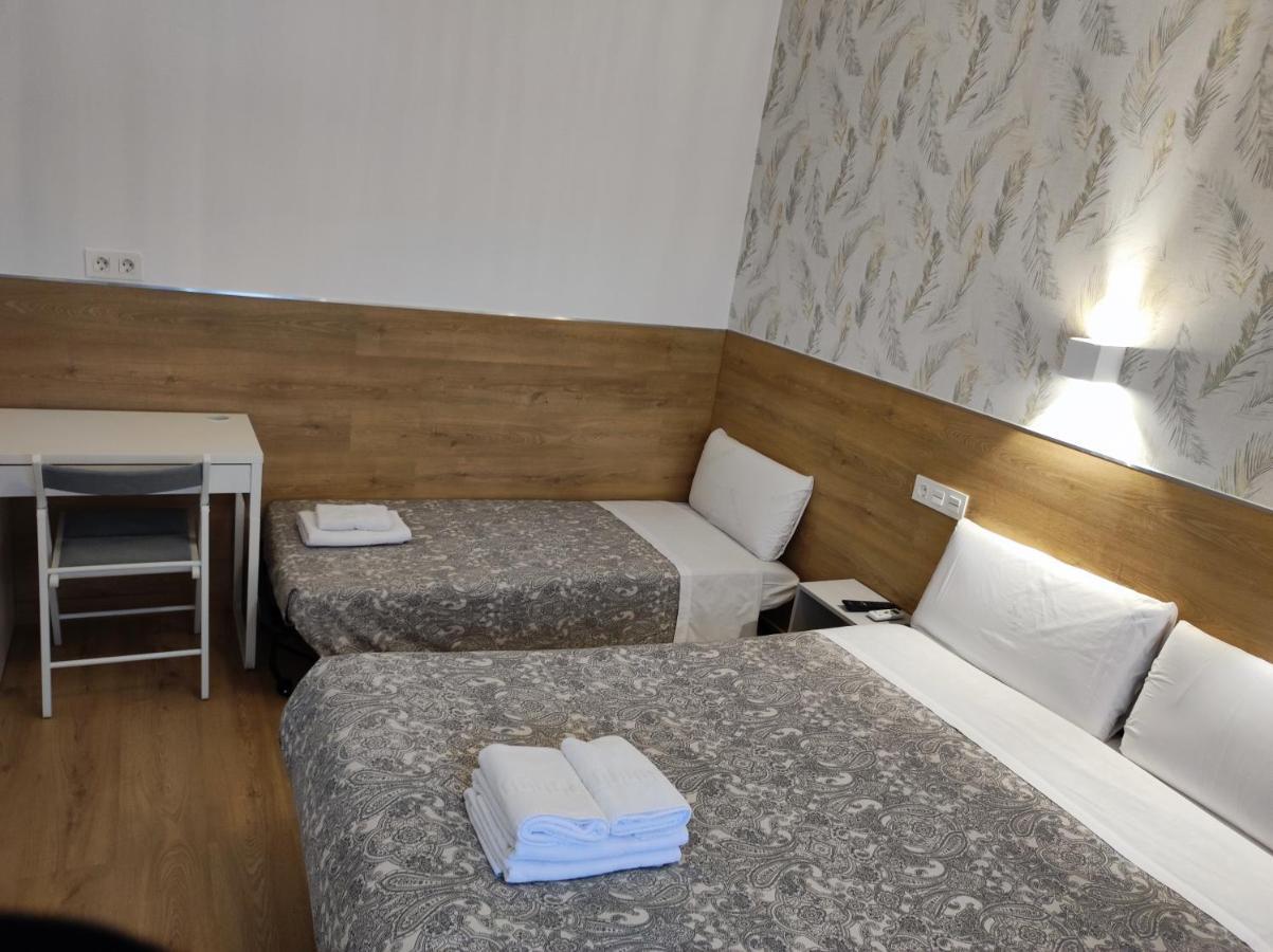 Hostal Esparteros Мадрид Экстерьер фото